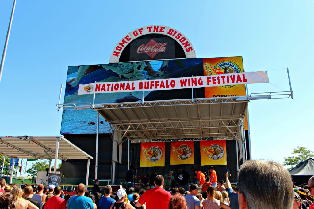 2016 National Buffalo Wing Festival (Part 1) Buffalo Family Doulas